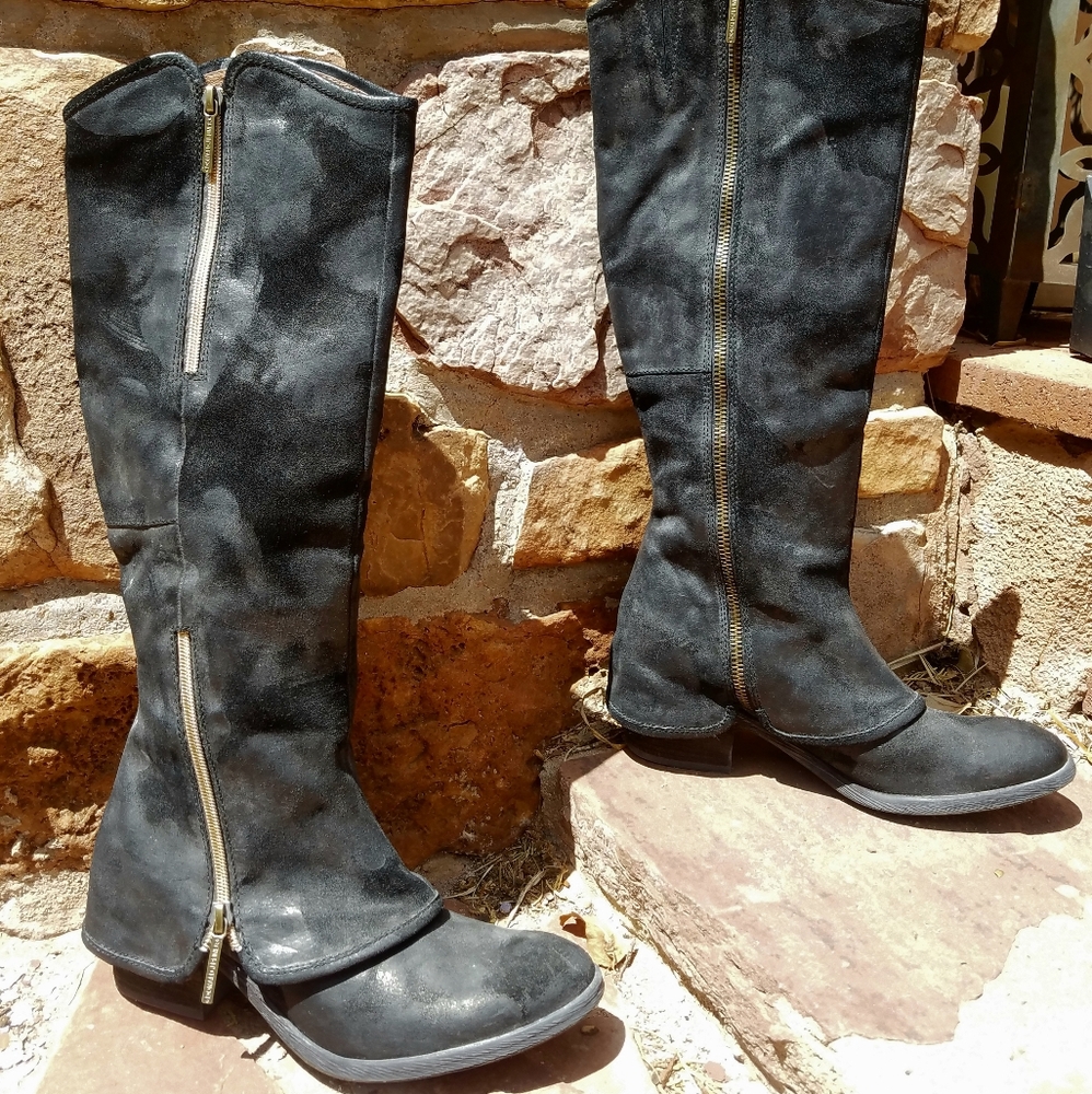 Donald J Pliner Tall Suede Boots With Chap